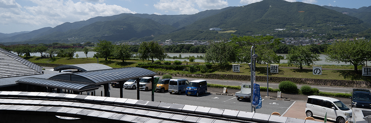 貞光ゆうゆう館の写真2